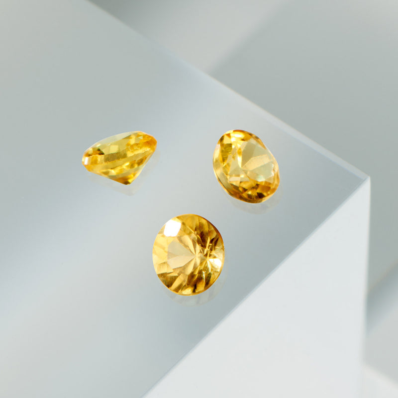 Serti Yellow Sapphires Ring 4 grain-rails - Complete round 2.5 mm / 1.5 carat